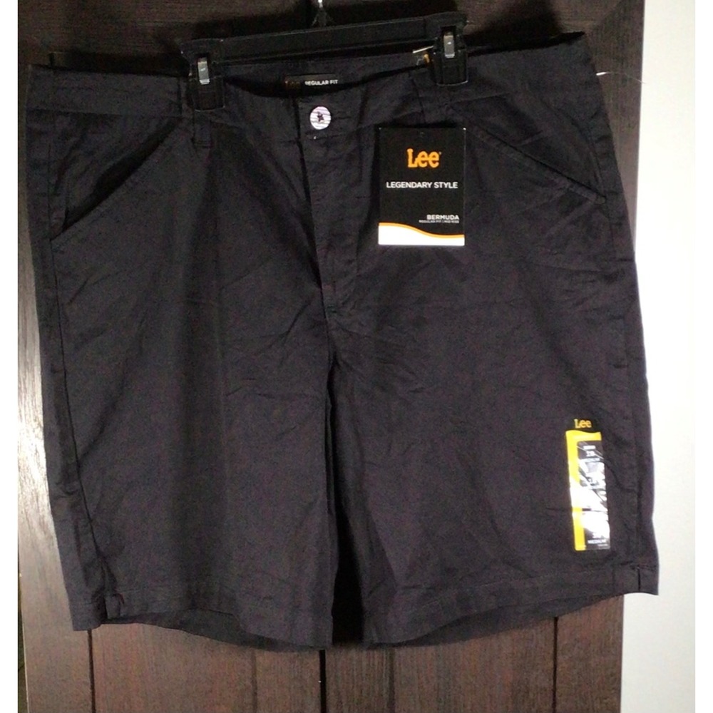 Lee Legendary Style Bermuda Shorts Black Mid Rise Regular Fit Size 18W NEW